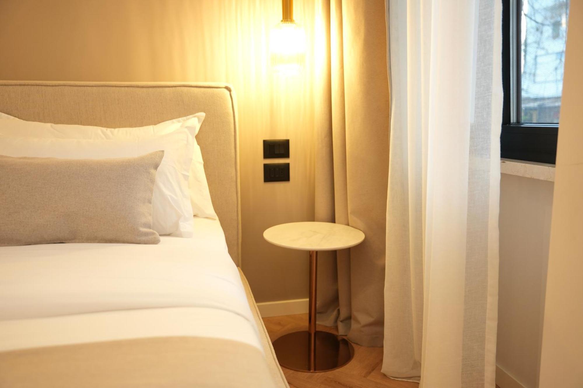 Nea Deluxe Apart-Hotel Tirana Exterior photo